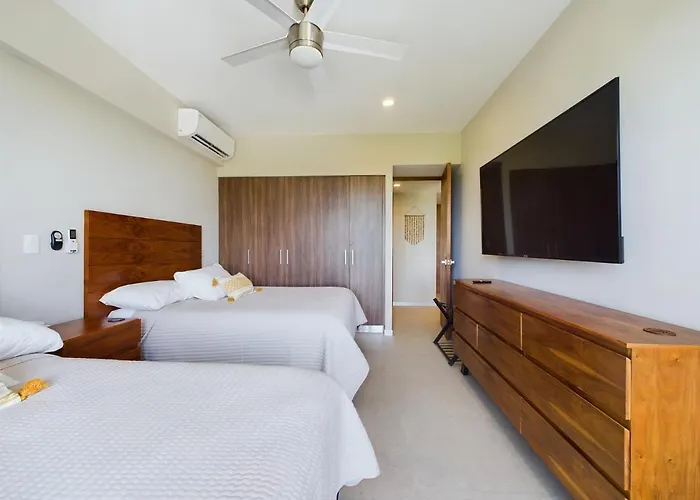 Spacious And Centrally A Few Streets From The By Yeah Apartment Playa del Carmen