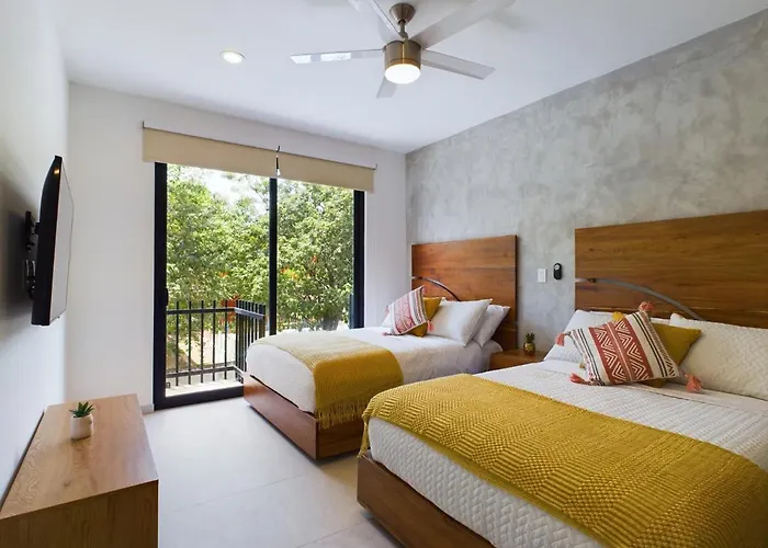 Apartment Spacious And Centrally A Few Streets From The By Yeah Playa del Carmen