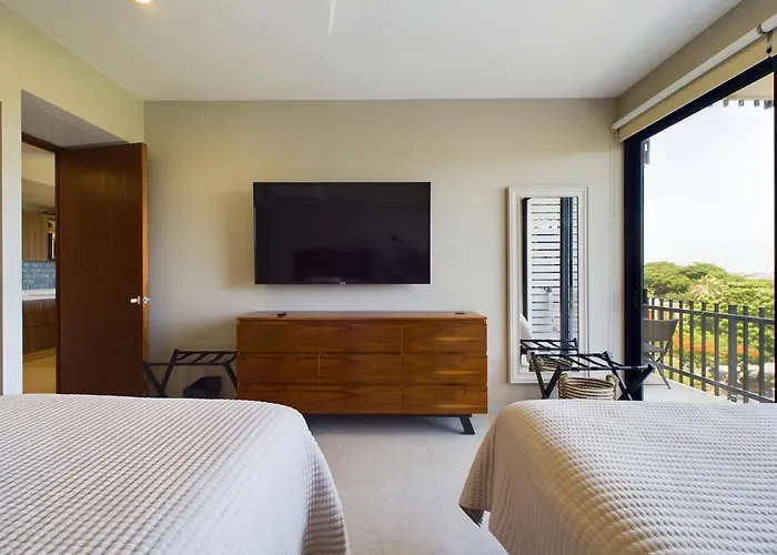 Spacious And Centrally A Few Streets From The By Yeah