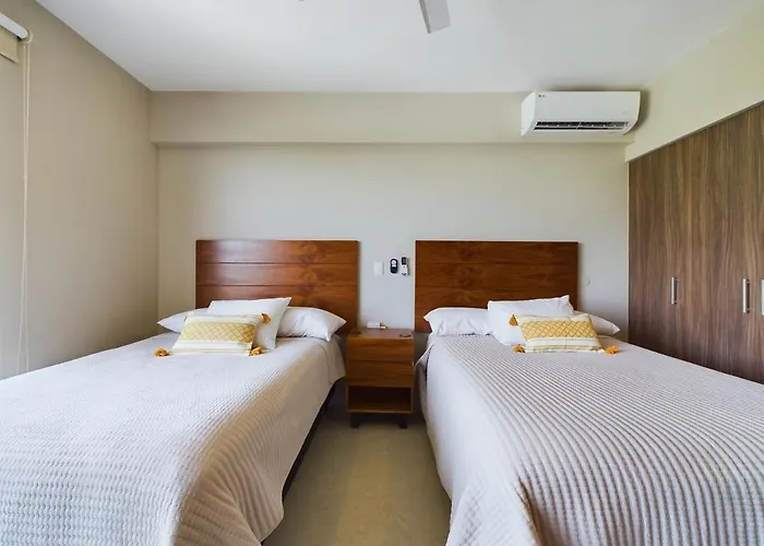 Spacious And Centrally A Few Streets From The By Yeah * Playa del Carmen
